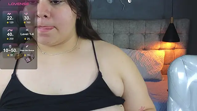 Laia and Aloby online show from 11.15.25