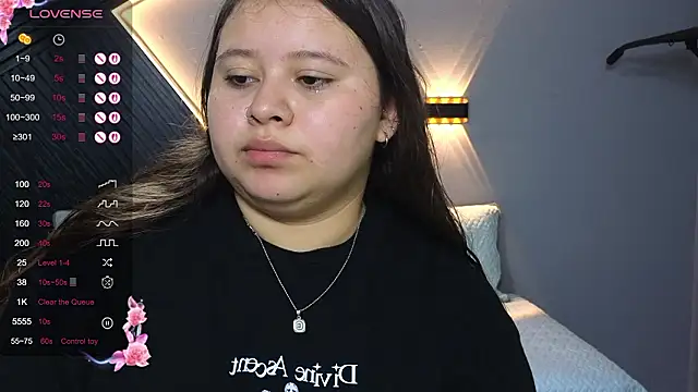 Laia and Aloby online show from 02.18.26