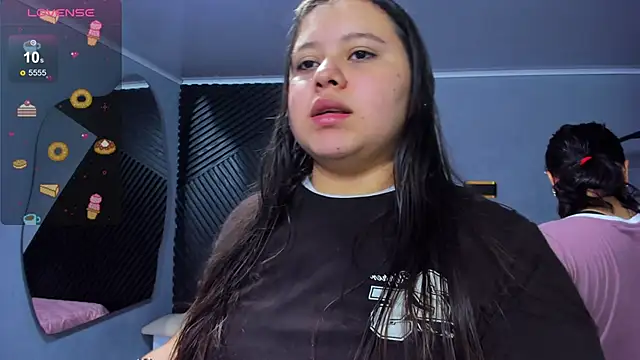 Laia and Aloby online show from 06.10.26