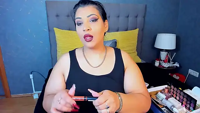 AmyCubes online show from 11.25.25