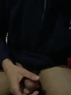 Snapshot of Young_arabe chatting on 02.10.25 Young arabe online show from 02.10.25