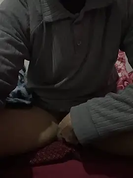 Snapshot of Young_arabe chatting on 02.15.26 Young arabe online show from 02.15.26