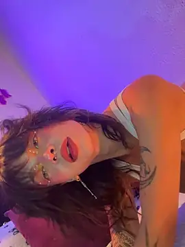 Kitty arts online show from 10.19.25