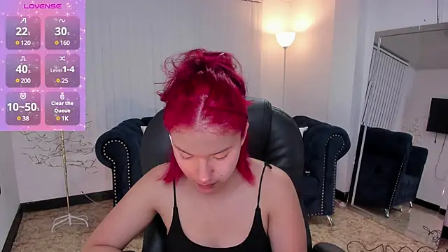 kendaall jenner  online show from 02.07.25