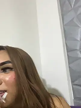 Nikol Rang   online show from 02.28.25