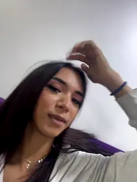 Nikol Rang   online show from 11.05.25