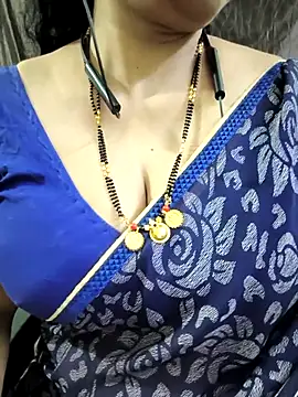 Snapshot of bhuvana555 chatting on 05.15.26 bhuvana555 online show from 05.15.26