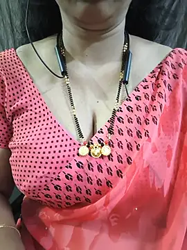 Snapshot of bhuvana555 chatting on 05.16.26 bhuvana555 online show from 05.16.26