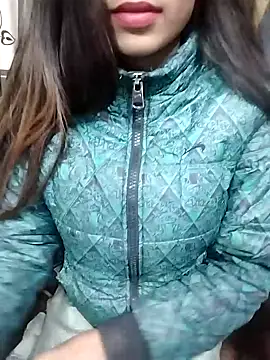 Sreya213 online show from 12.04.24