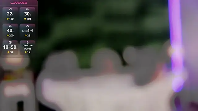 Snapshot of SelenSummer chatting on 03.05.25 SelenSummer online show from 03.05.25