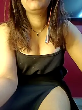 Snapshot of payal9038 chatting on 11.14.25 payal9038 online show from 11.14.25