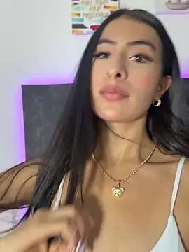 IssabellaLopez online show from 06.10.26