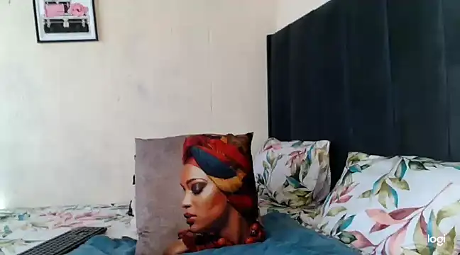 quenliyasa online show from 01.24.25