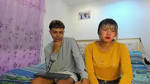 Snapshot of dafnezahiraa_ chatting on 03.11.25 dafnezahiraa  online show from 03.11.25