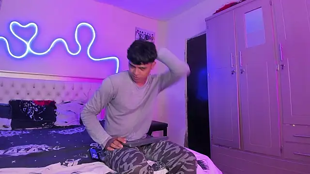 dafnezahiraa  online show from 02.05.26