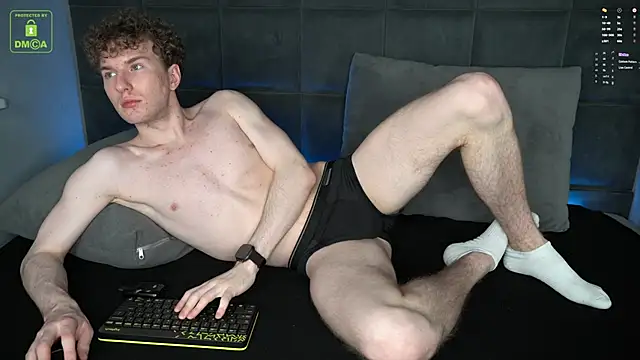 Snapshot of Tony_Talorr chatting on 03.05.25 Tony Talorr online show from 03.05.25