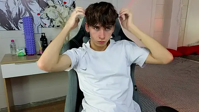 Snapshot of Bad_Boy9996 chatting on 12.24.24 Bad Boy9996 online show from 12.24.24