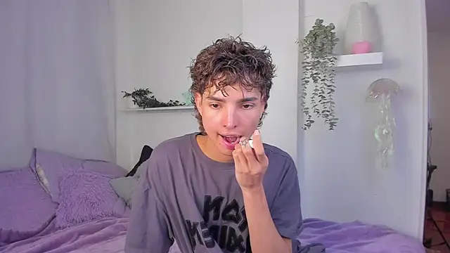 santy-kitty online show from 01.18.26