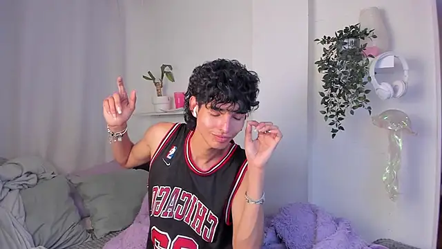 santy-kitty online show from 02.14.26