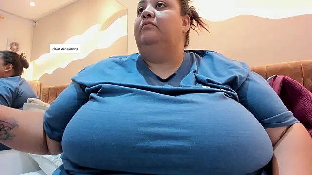 Snapshot of Alisson_am chatting on 06.01.26 Alisson am online show from 06.01.26