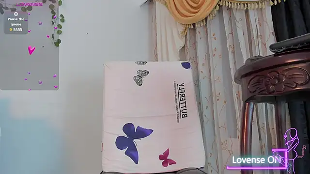 saskia secret online show from 02.22.25