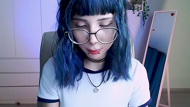 Snapshot of MoriHorri chatting on 12.06.24 MoriHorri online show from 12.06.24