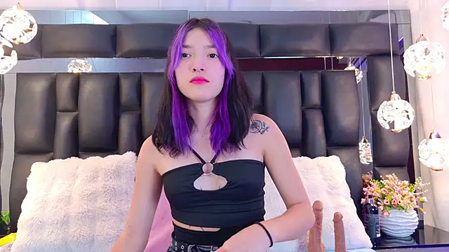 AlliciaKim online show from 01.31.25