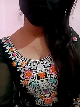 Mahi Baby25 online show from 11.22.25