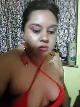 Snapshot of GoddessLorenaTheeSiren chatting on 12.25.24 GoddessLorenaTheeSiren online show from 12.25.24