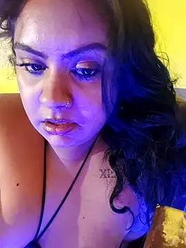 Snapshot of GoddessLorenaTheeSiren chatting on 12.31.24 GoddessLorenaTheeSiren online show from 12.31.24