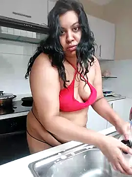 Snapshot of GoddessLorenaTheeSiren chatting on 02.03.25 GoddessLorenaTheeSiren online show from 02.03.25