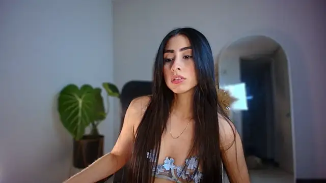 auroracaruso11 online show from 11.23.25