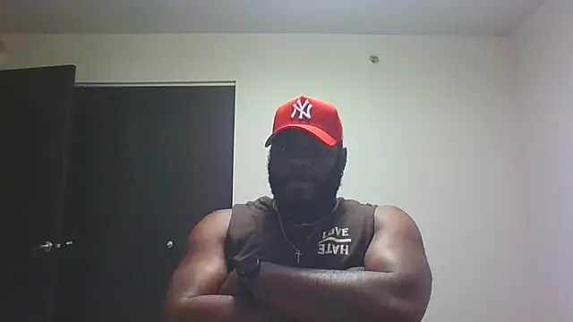 Snapshot of Stayinalive1992 chatting on 03.20.26 Stayinalive1992 online show from 03.20.26