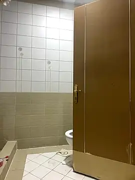 Snapshot of Layla-daloua chatting on 01.10.26 Layla-daloua online show from 01.10.26