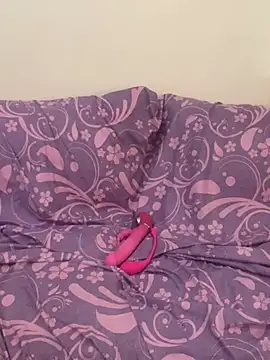 Snapshot of Layla-daloua chatting on 03.27.26 Layla-daloua online show from 03.27.26