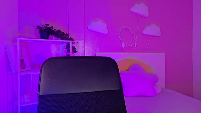 ParisFox  online show from 01.08.26