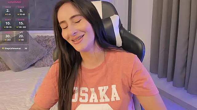 Snapshot of SaraGomez1 chatting on 02.05.26 SaraGomez1 online show from 02.05.26