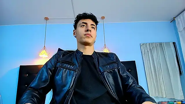 Lobo 17  online show from 01.28.25