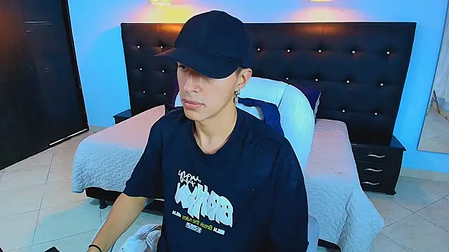 Lobo 17  online show from 02.04.25