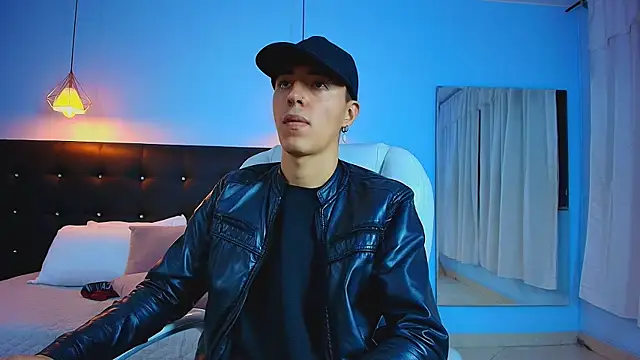 Lobo 17  online show from 02.05.25