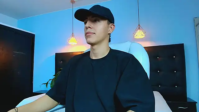 Lobo 17  online show from 03.07.25