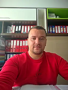 Snapshot of KarlosCarutox chatting on 11.25.25 KarlosCarutox online show from 11.25.25