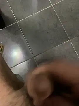 Haselloo01 online show from 03.19.26