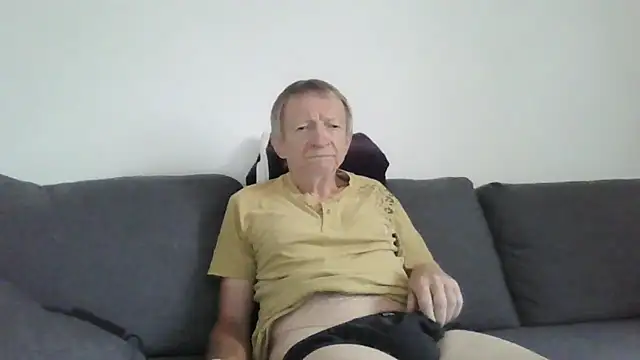 naturiste974 online show from 05.06.26