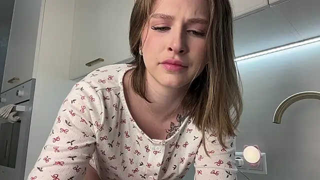 Snapshot of Scarlett_Florence chatting on 03.05.25 Scarlett Florence online show from 03.05.25