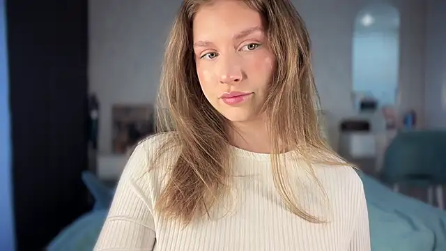 Snapshot of Scarlett_Florence chatting on 11.15.25 Scarlett Florence online show from 11.15.25