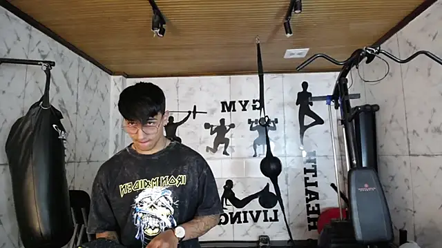 Andy Joy  online show from 09.25.25