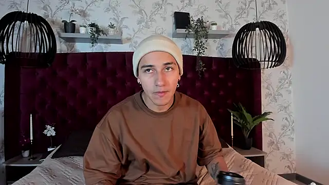 Andy Joy  online show from 11.18.25