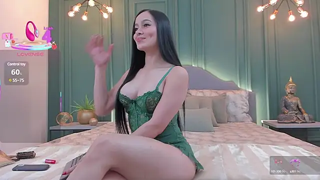 Snapshot of rubyhill_2711 chatting on 03.04.25 rubyhill 2711 online show from 03.04.25