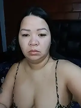 Snapshot of Chantal_lopez chatting on 07.22.26 Chantal lopez online show from 07.22.26
